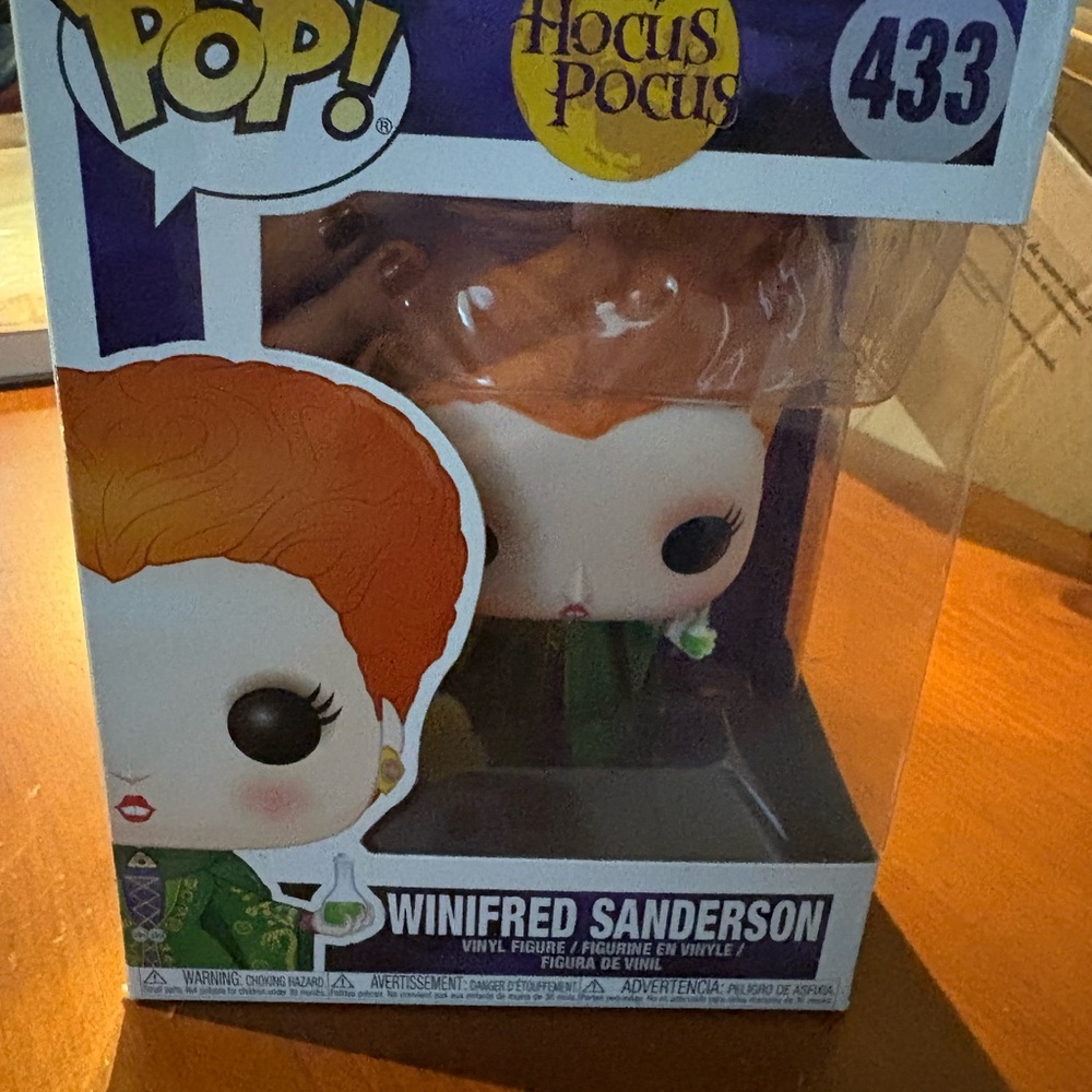 Funko Pop! Hocus Pocus Winifred Sanderson - Orange and Green